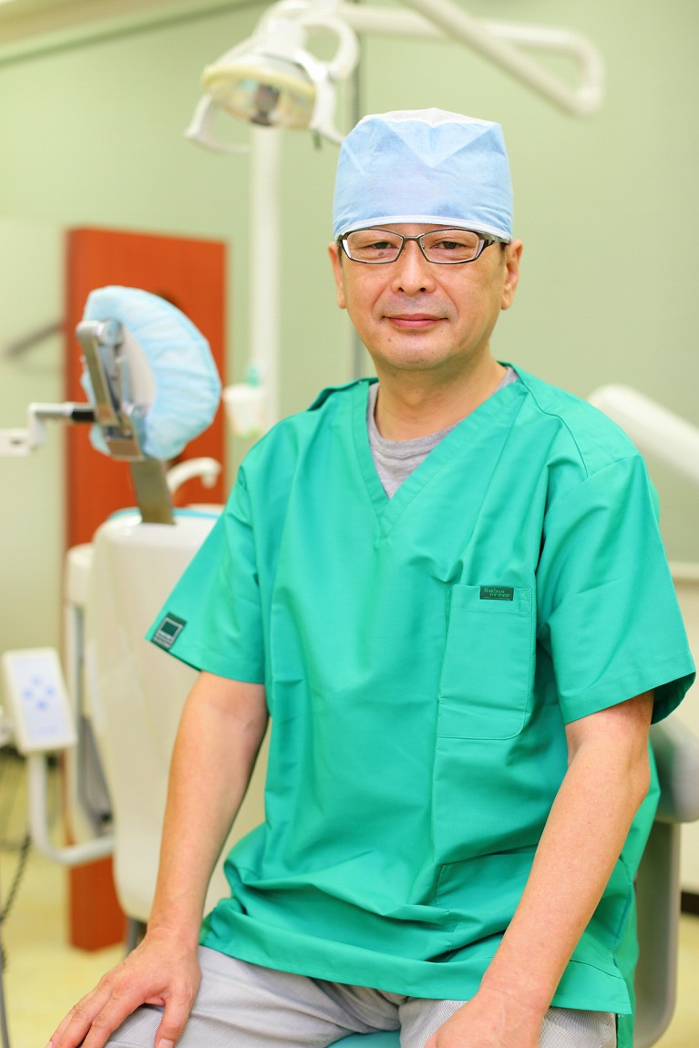 はじめまして。市岡歯科クリニック院長の市岡典篤です